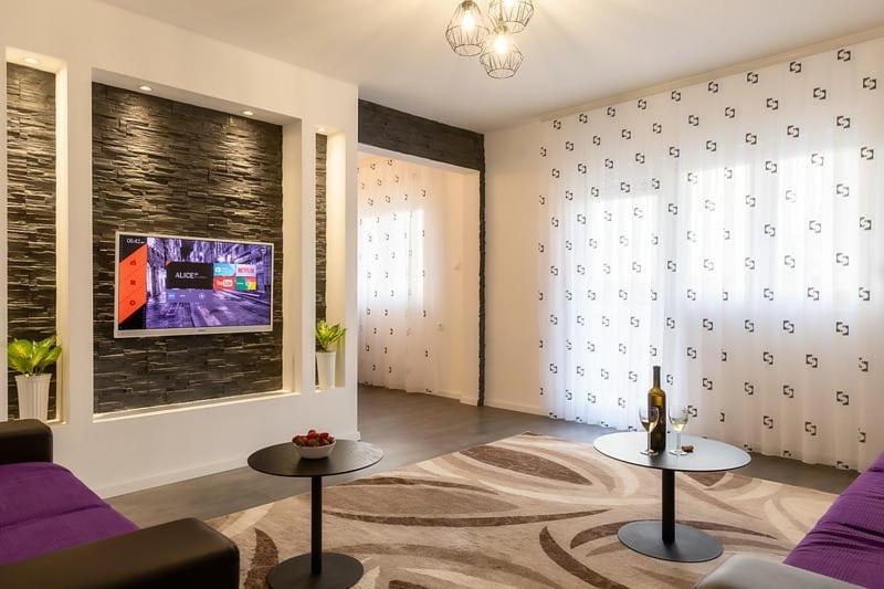 Apartman Melani Слунь Екстер'єр фото