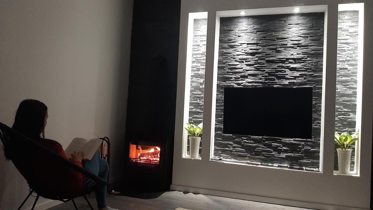 Apartman Melani Слунь Екстер'єр фото